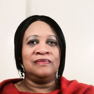 Meet your Posher, Dee